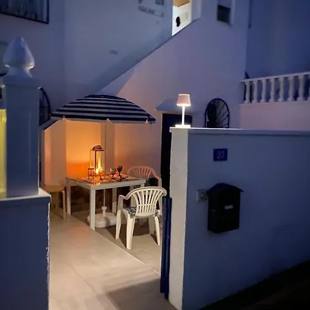 Casa Mar - Charmantes Mit Weitblick In Blue Hill - Filipinas * San Miguel De Salinas